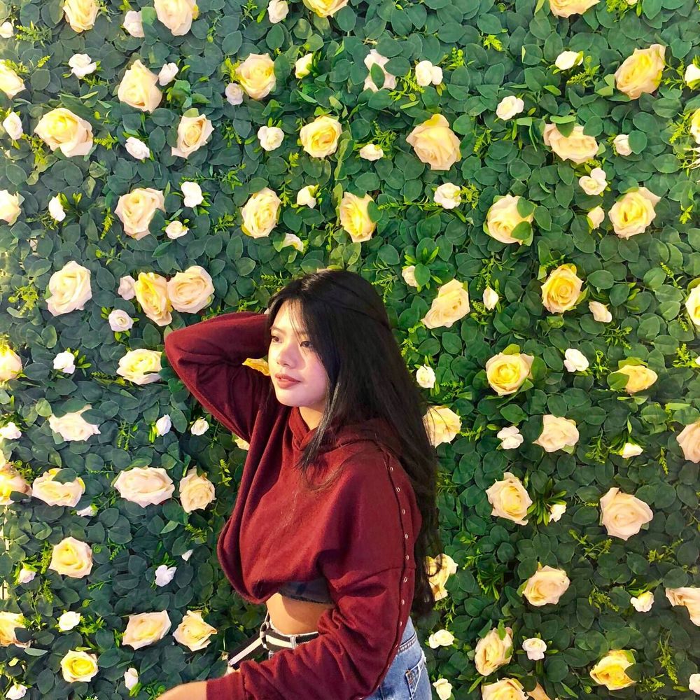 Meet your Posher, Rhia